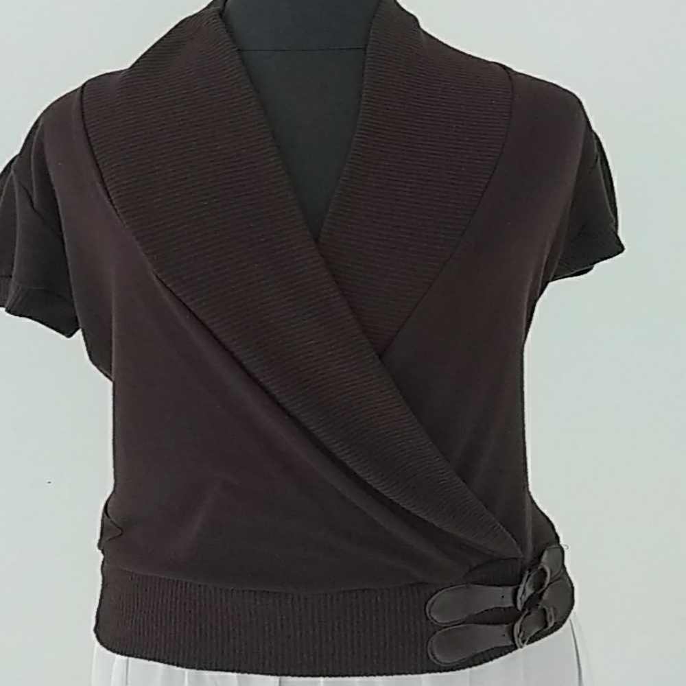 Dark brown top size M